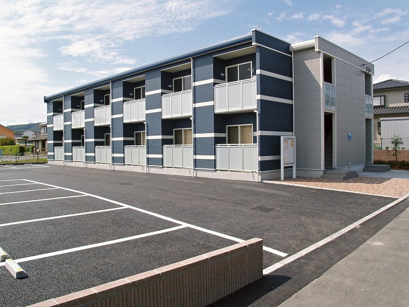 Exterior Image