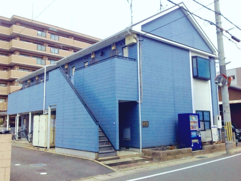 Exterior Image