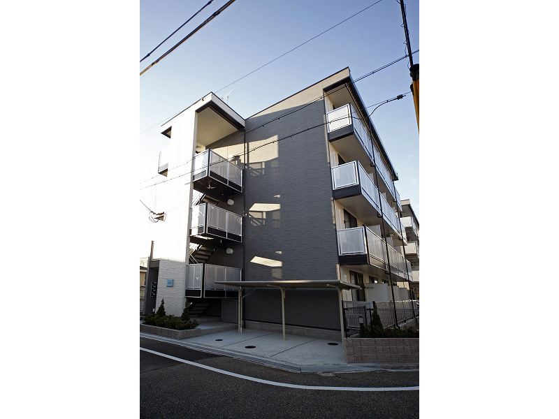 Exterior Image