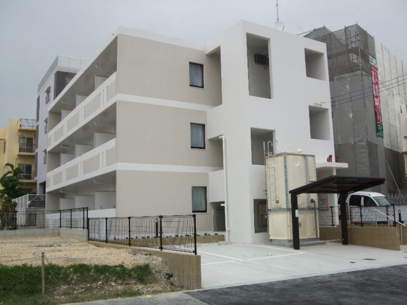 Exterior Image