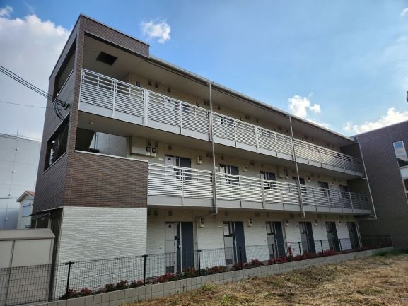 Exterior Image