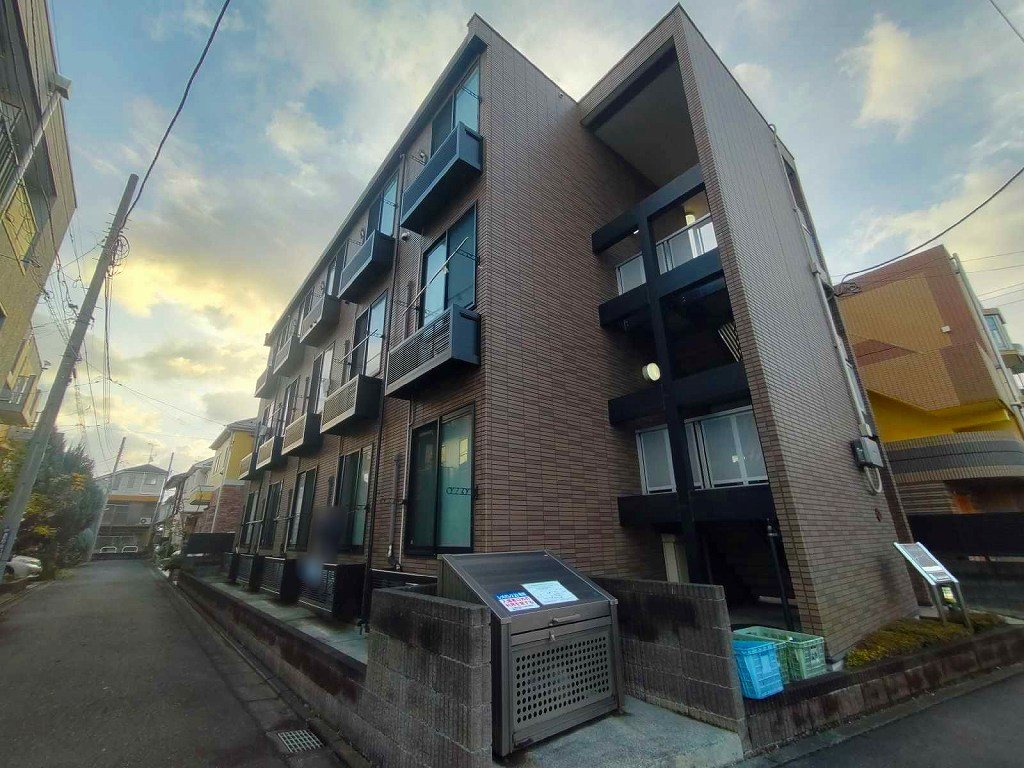 Exterior Image