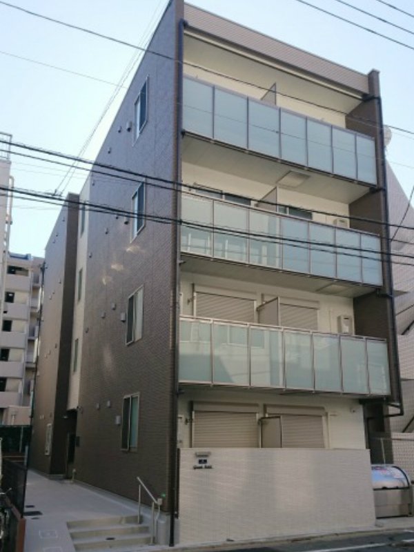 Exterior Image