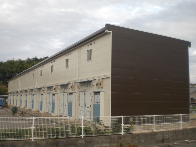 Exterior Image