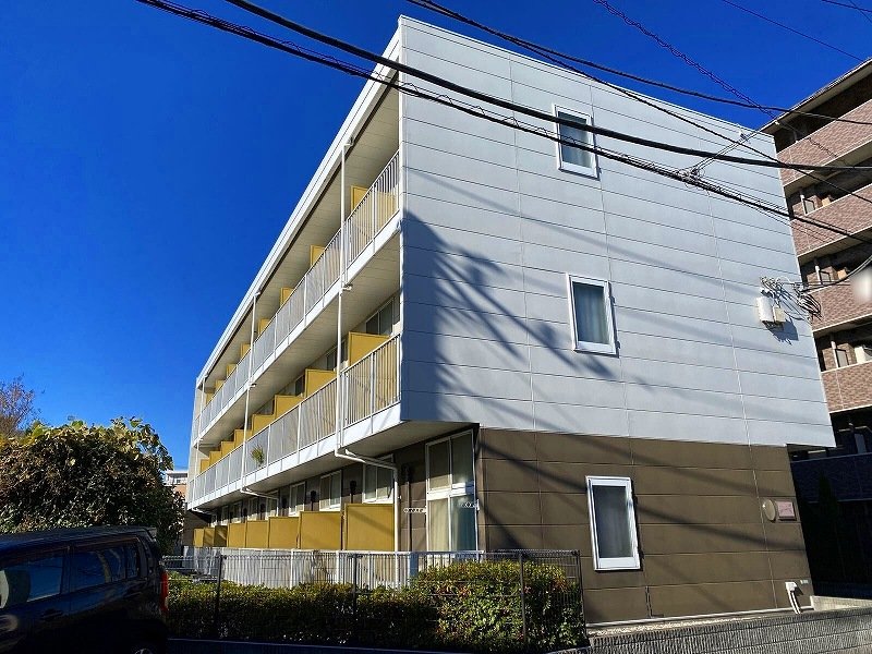 Exterior Image