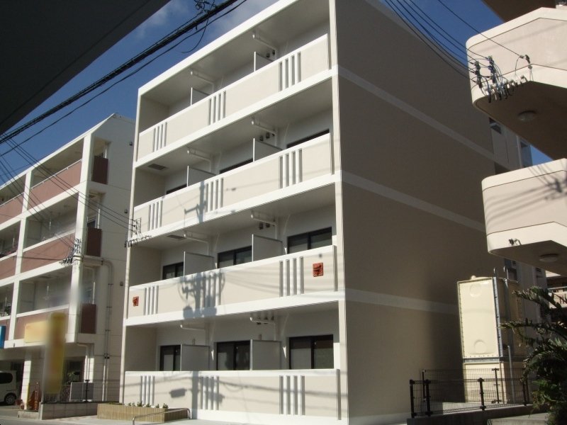 Exterior Image