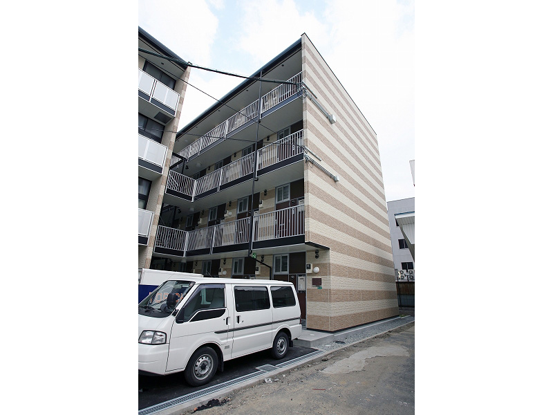 Exterior Image