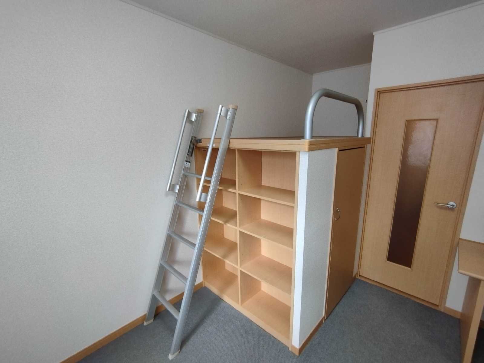 居間
