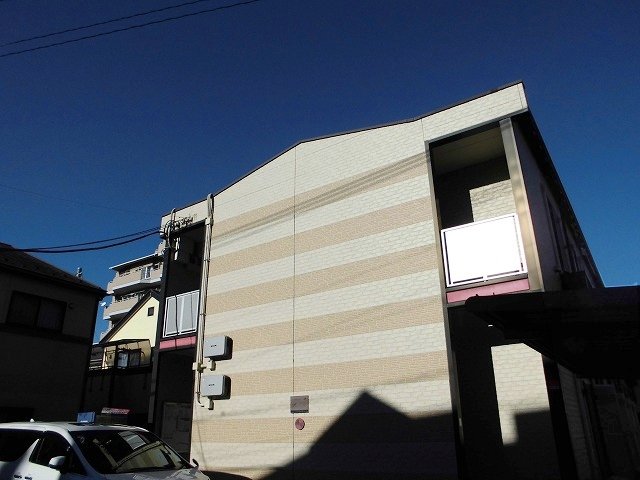 Exterior Image