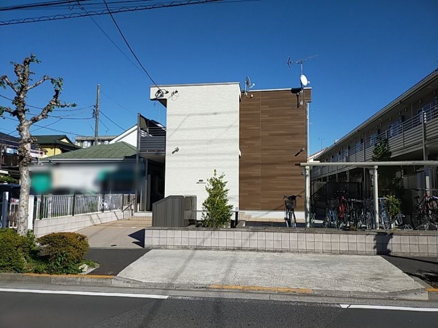 Exterior Image