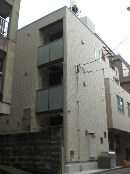 Exterior Image