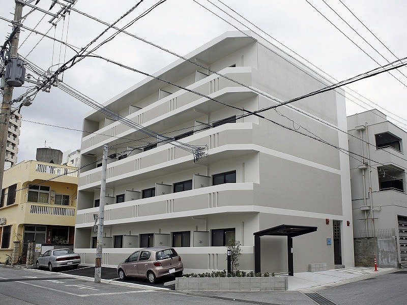 Exterior Image