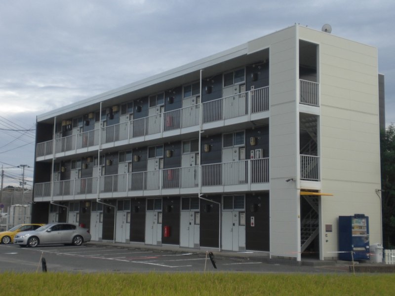 Exterior Image