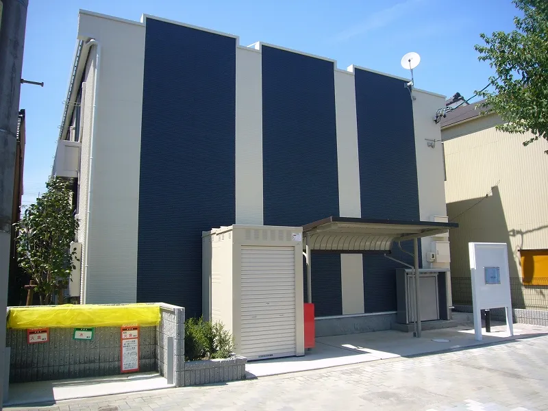 Exterior Image