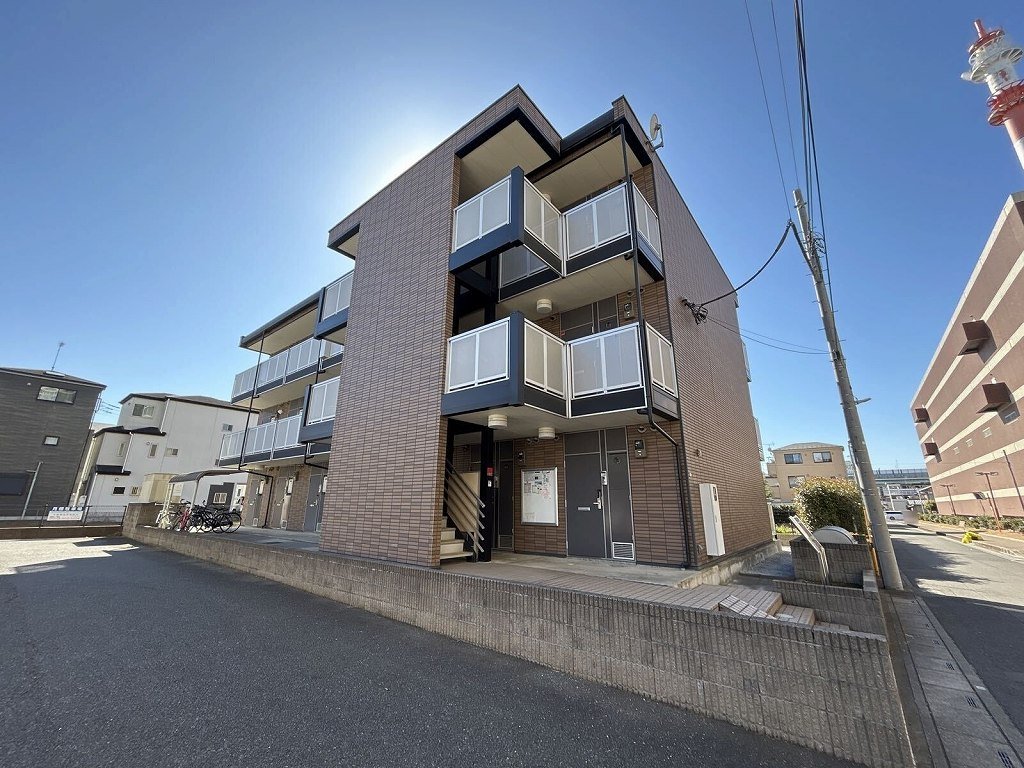 Exterior Image