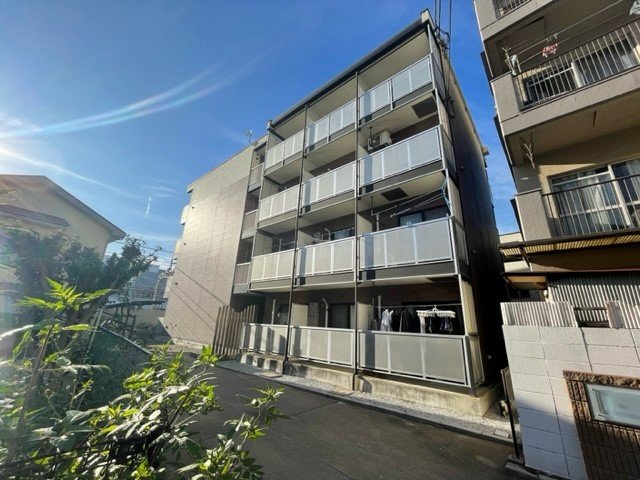 Exterior Image