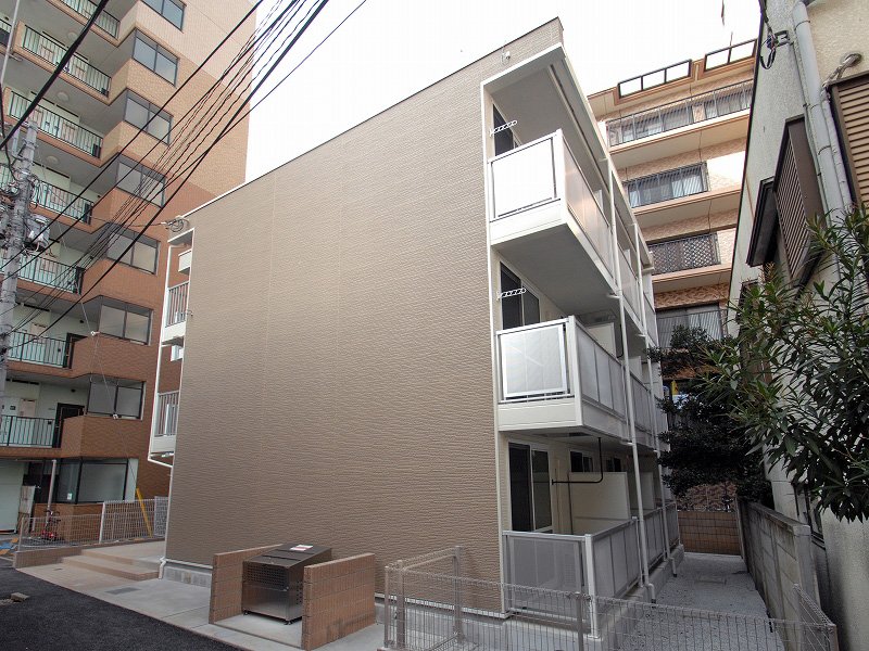 Exterior Image