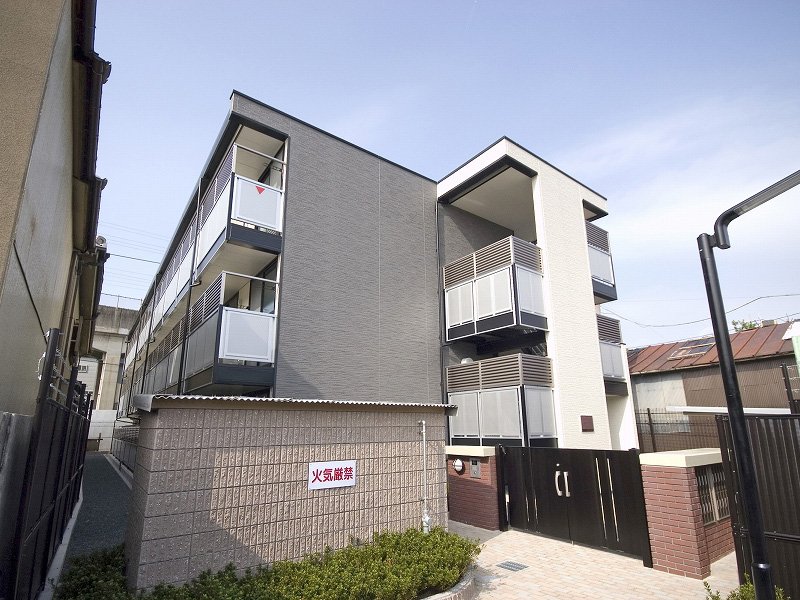 Exterior Image