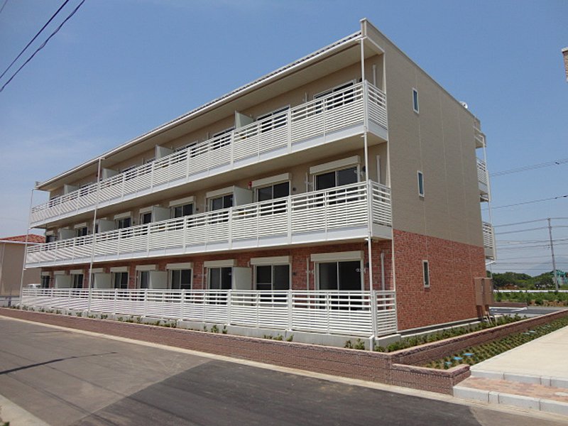 Exterior Image