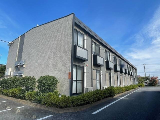 Exterior Image